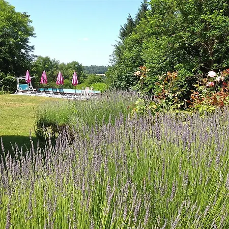 Le Logis De Cyrano Douville